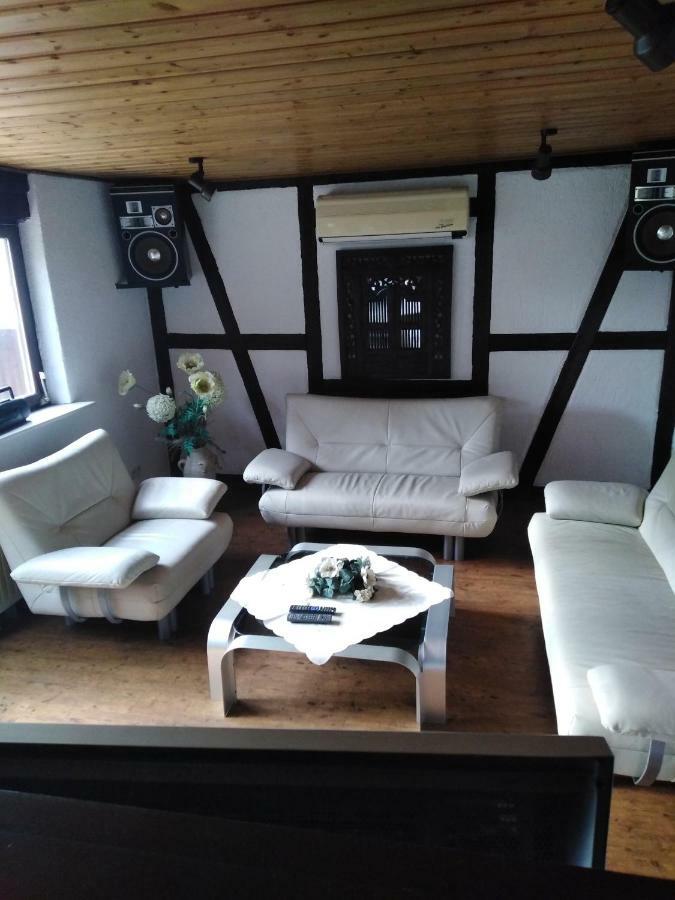 Fachwerkhaus In D 63667 Nidda Fuer 8 Bis 12 Personen Διαμέρισμα Εξωτερικό φωτογραφία